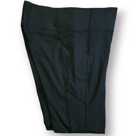 Fabletics Athletic Pants - Picture 5 of 5